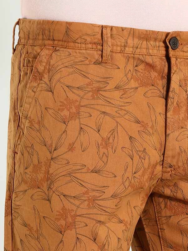 Indian Terrain Men's Slim Fit Tropical Print Light Brown Shorts
